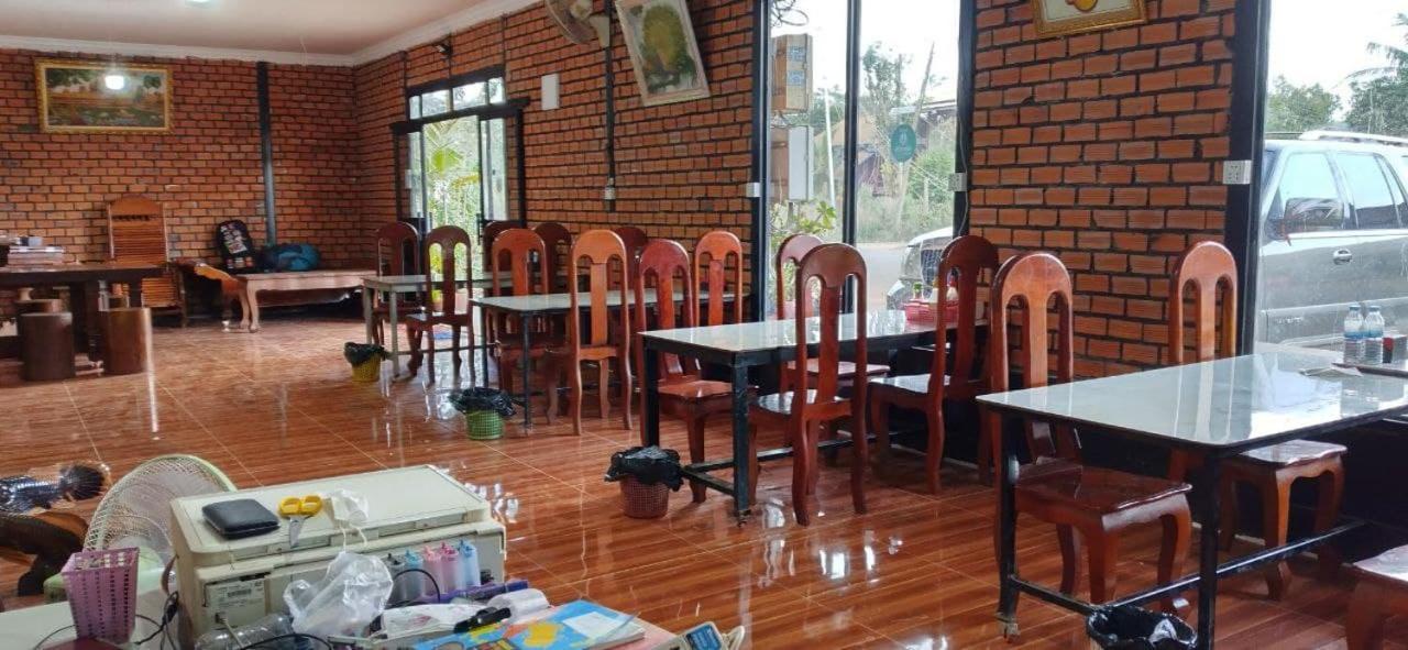 Manel Guesthouse And Restaurant Sen Monorom Εξωτερικό φωτογραφία
